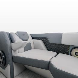 23L front bench (port)